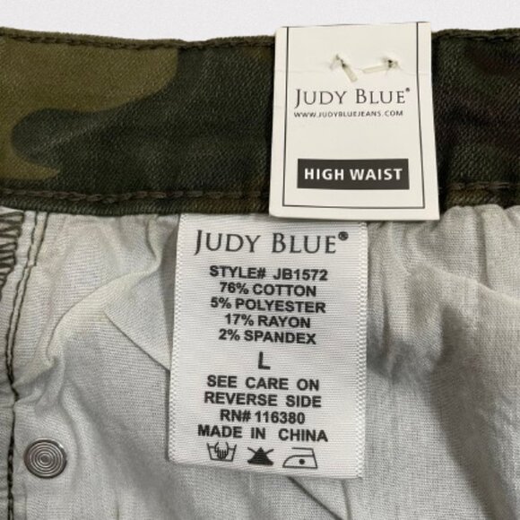 Judy Blue NEW Women's High Rise Camo Denim Jean Stretch Shorts Size L - Picture 11 of 11